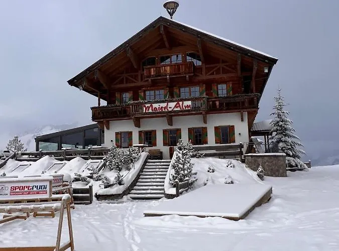 Hotel apartamentowy Maierl-alm & Maierl-chalets