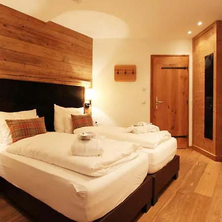 Maierl-alm & Maierl-chalets מלון דירות 4*