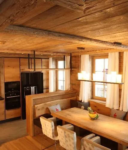 Maierl-alm & Maierl-chalets Aparthotel 4*