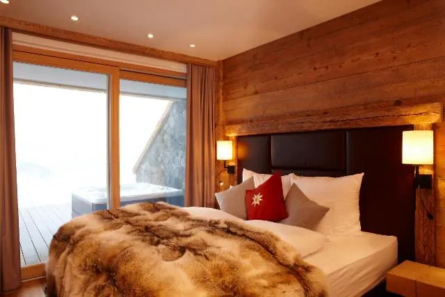Maierl-alm & Maierl-chalets Aparthotel